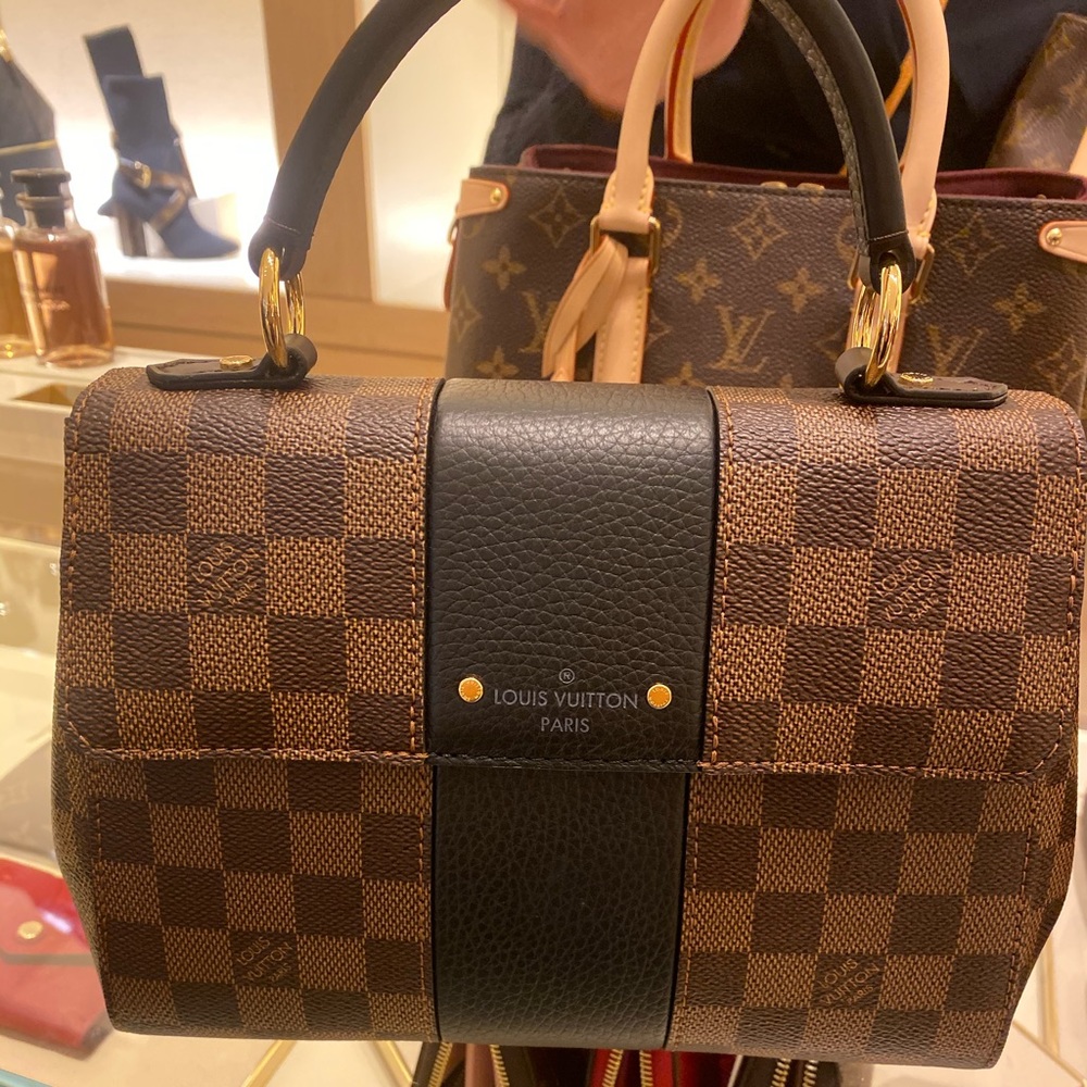 Louis Vuitton Bond Street BB